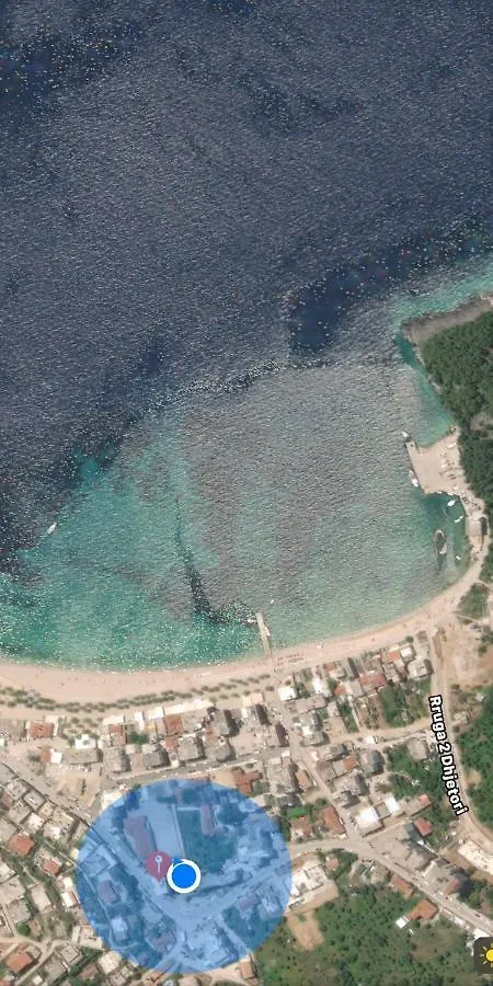 88 Apartment Himare 0*,